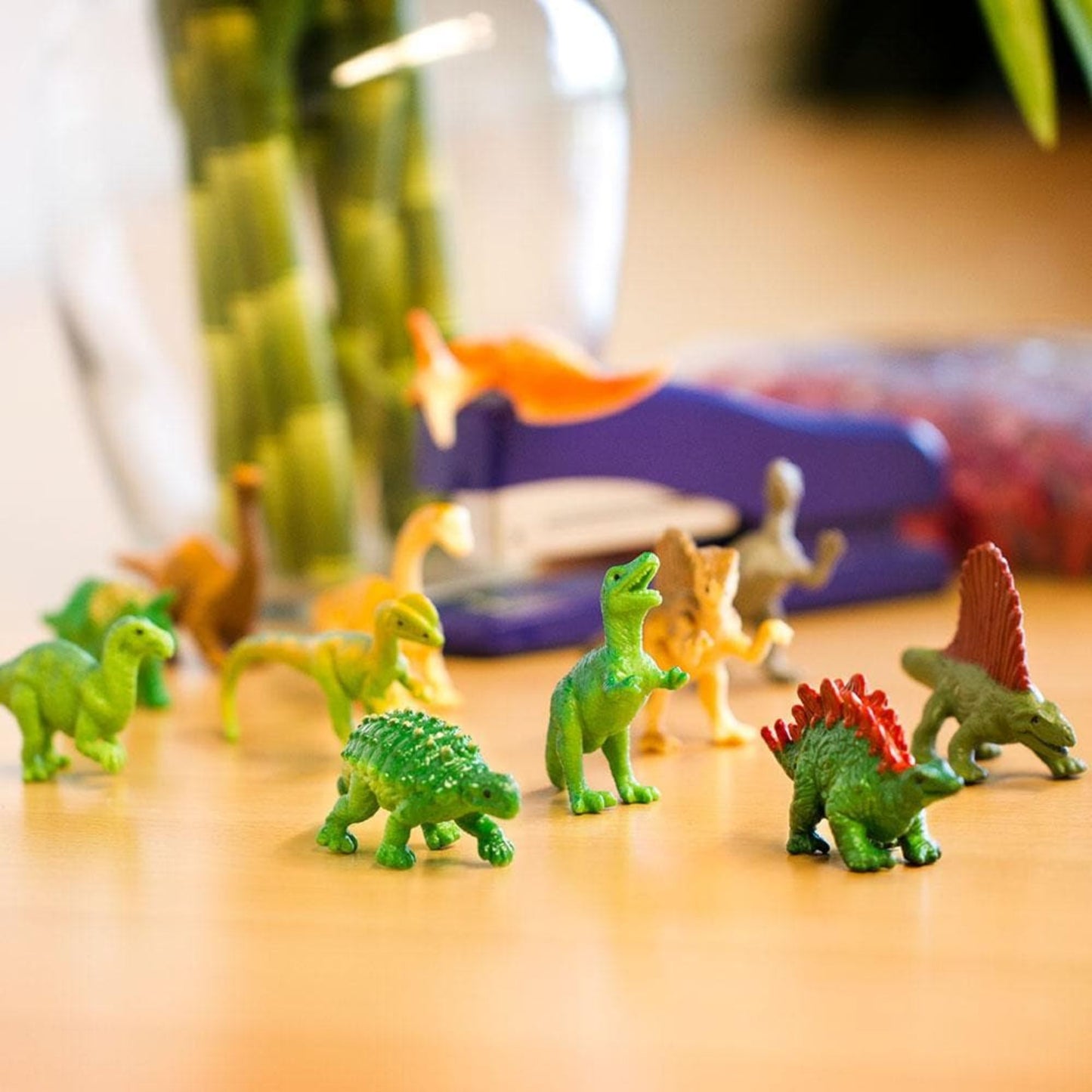 Safari Ltd. Dino Toys TOOB® - Prehistoric Figurine Set