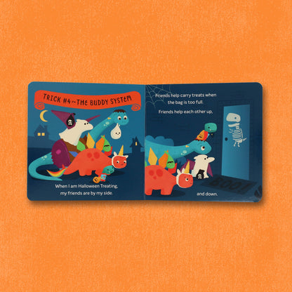 Chronicle Books - Tiny T. Rex and the Tricks of Treating