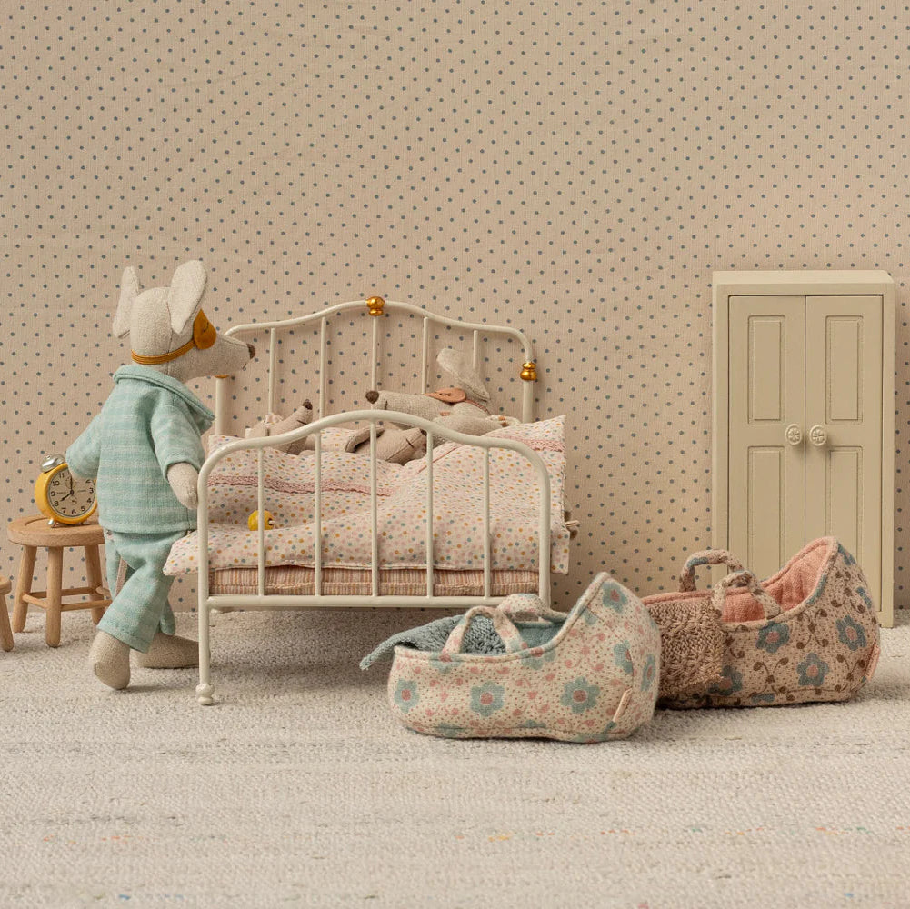 Maileg - Vintage Bed - Off-White